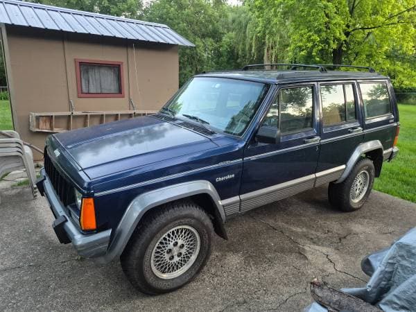 1996 Jeep Cherokee Country 4dr 4WD XJ